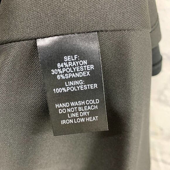 Lulus Black Hello World V Neck Midi Sleeveless Dress Size XS - Picture 6 of 6